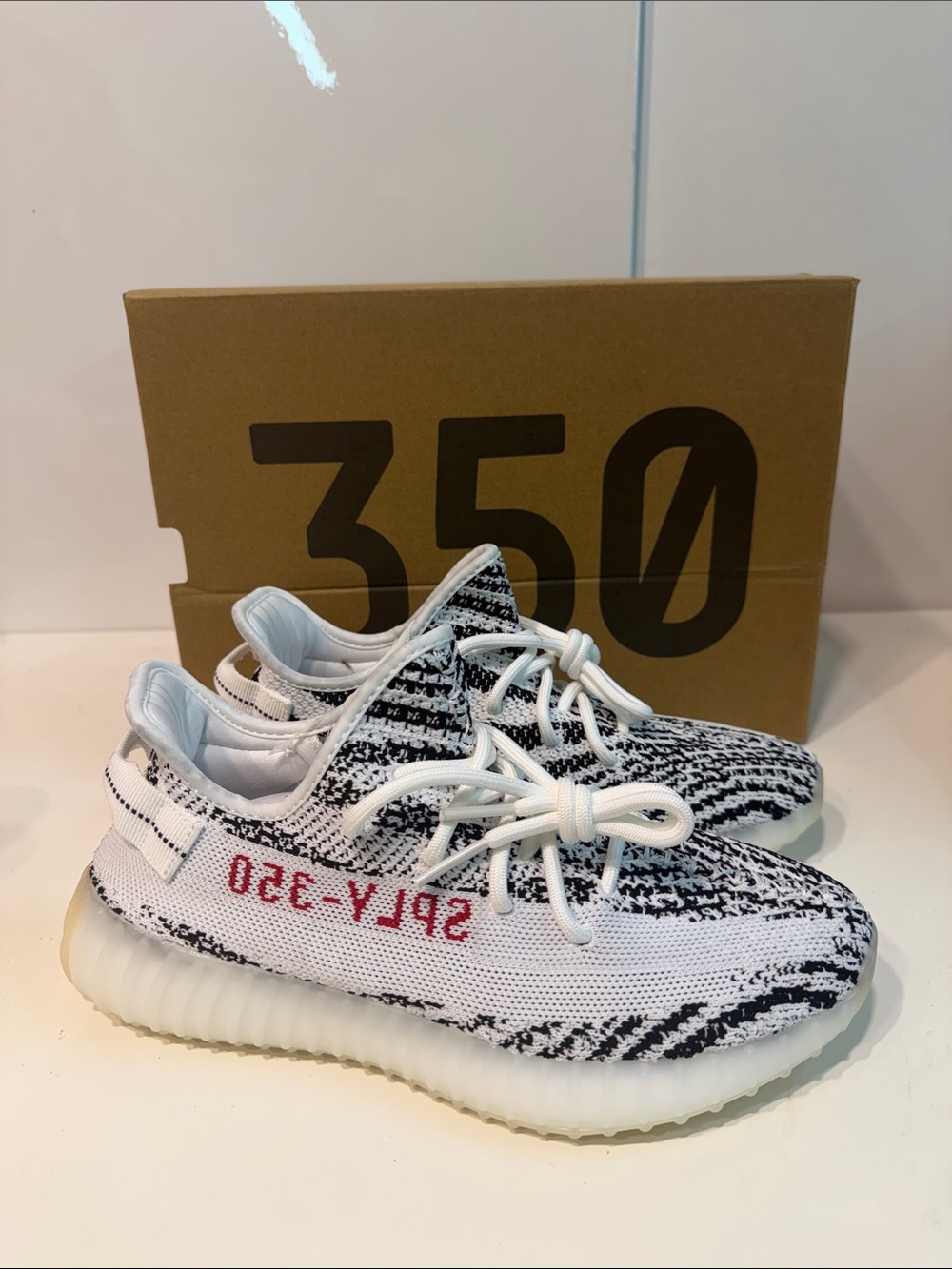Yeezy Black & White Zebra shoes with Red SPLY-350 sz 8
